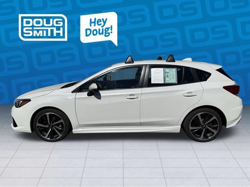 Used 2022 Subaru Impreza 2.0i Sport w/ Popular Package #2 AWD/4WD image 2