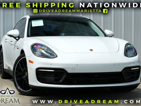 Used 2022 Porsche Panamera 4 Platinum Edition image 2