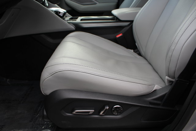 Used 2025 Acura MDX w/ Technology Package FWD image 50