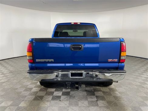 Used 2004 GMC Sierra 1500 SLE w/ Off-Road Package image 15