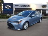 Used 2022 Toyota Corolla LE image 3