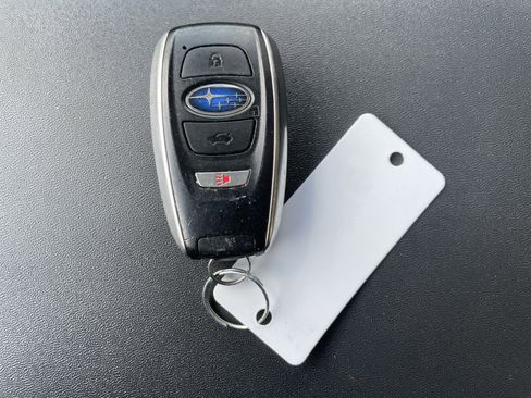 Used 2021 Subaru Outback Premium image 30