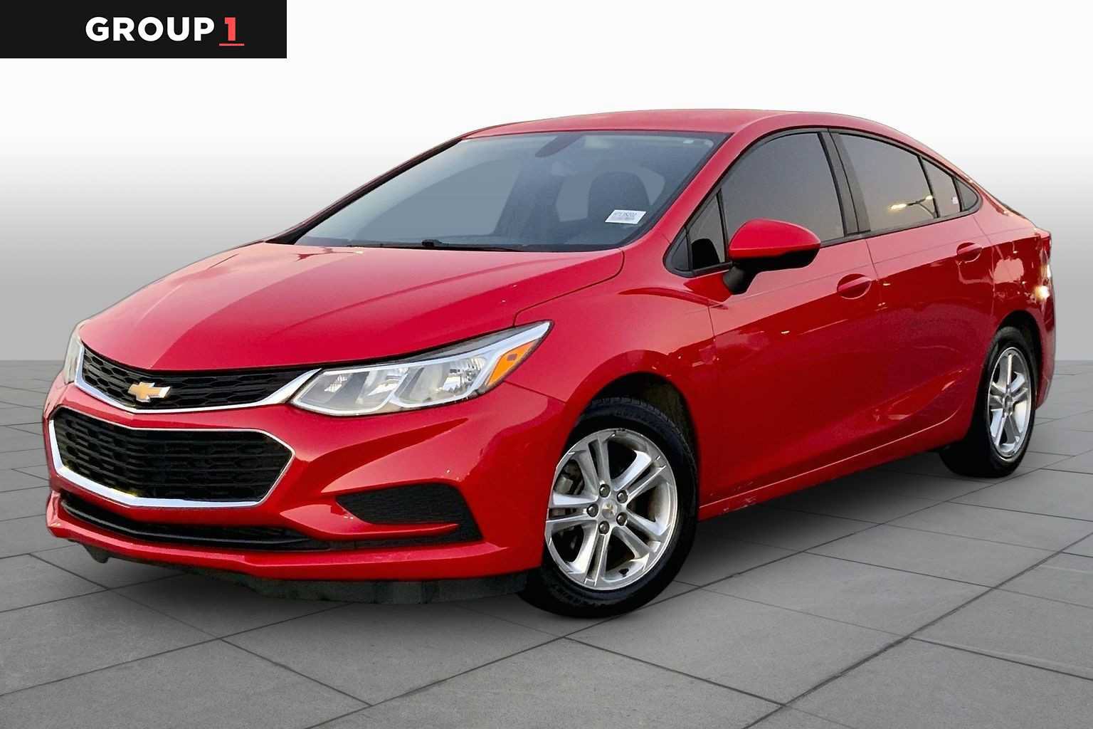 Used 2017 Chevrolet Cruze LS FWD image 1