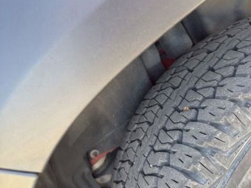 Used 2021 Jeep Cherokee Trailhawk image 35