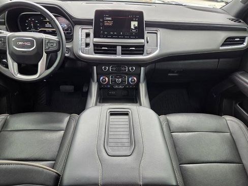 Used 2023 GMC Yukon SLT RWD image 17
