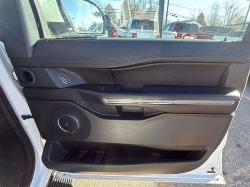Used 2019 Ford Expedition XLT w/ Equipment Group 201A image 17