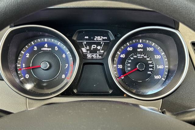 Used 2016 Hyundai Elantra SE w/ Option Group 02 FWD image 25