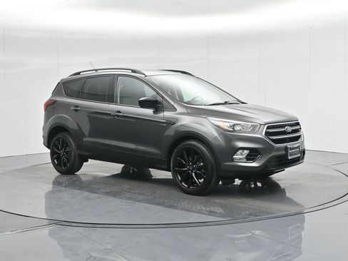 Used 2019 Ford Escape SE image 26