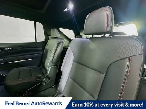 New 2026 Chevrolet Traverse Z71 w/ Enhanced Driving Package image 14