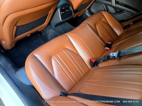 Used 2016 Maserati Ghibli RWD image 30