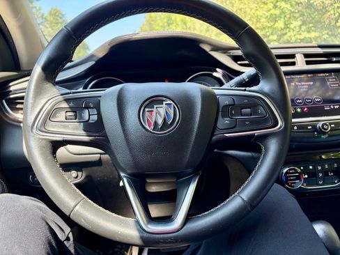 Used 2021 Buick Encore GX Select w/ Sport Touring Package AWD/4WD image 21