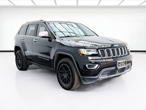 Used 2018 Jeep Grand Cherokee Limited w/ Luxury Group II image 3