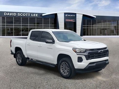Used 2024 Chevrolet Colorado LT w/ LT Convenience Package II RWD image 1