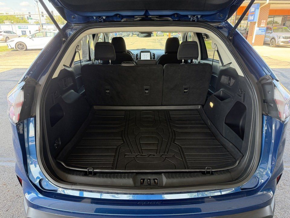 Used 2024 Ford Edge SEL w/ Cargo Accessory Package AWD/4WD image 26