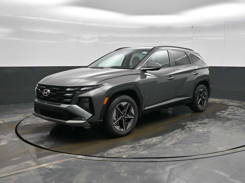 New 2026 Hyundai Tucson SEL image 1