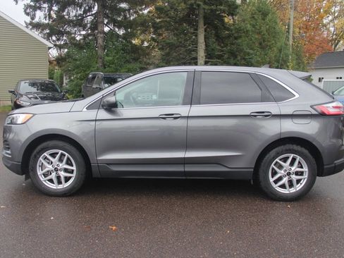 Certified 2023 Ford Edge SEL image 3