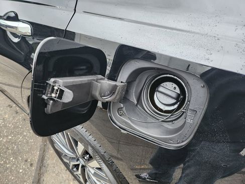 New 2025 Nissan Altima 2.5 SV image 20