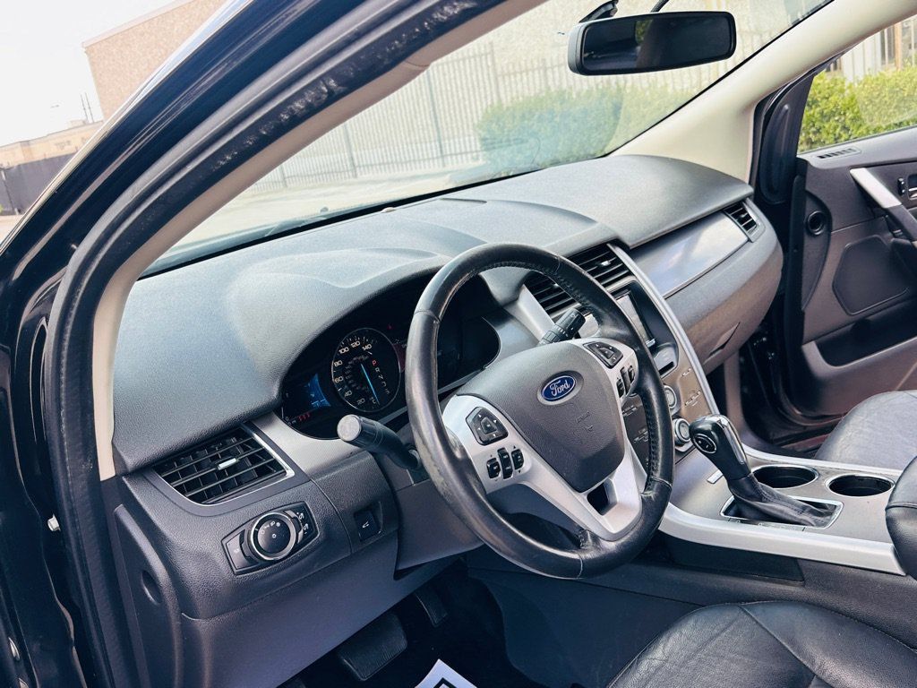 Used 2014 Ford Edge SEL w/ Equipment Group 205A AWD/4WD image 14