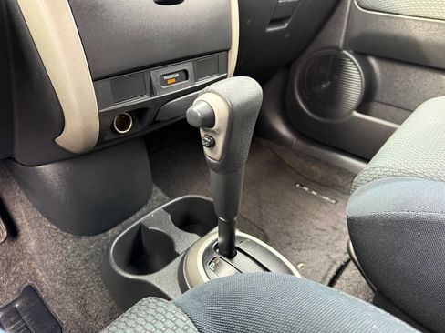 Used 2006 Scion xB image 25