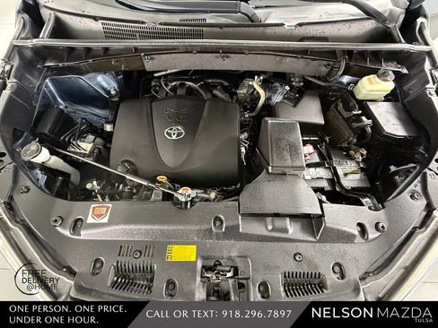 Used 2018 Toyota Highlander Limited Platinum AWD/4WD image 60