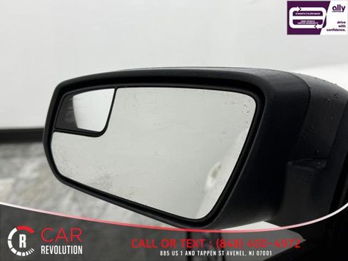 Used 2013 Ford Mustang Convertible image 37