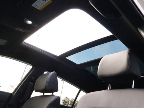 Used 2022 Kia Sportage Nightfall Edition image 22