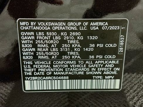 Certified 2024 Volkswagen Atlas SEL AWD/4WD image 37
