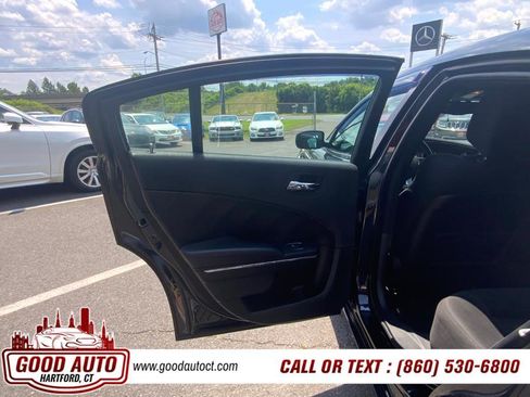 Used 2014 Dodge Charger R/T image 11