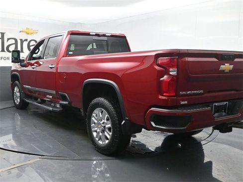 Used 2024 Chevrolet Silverado 2500 High Country w/ High Country Premium Package image 33