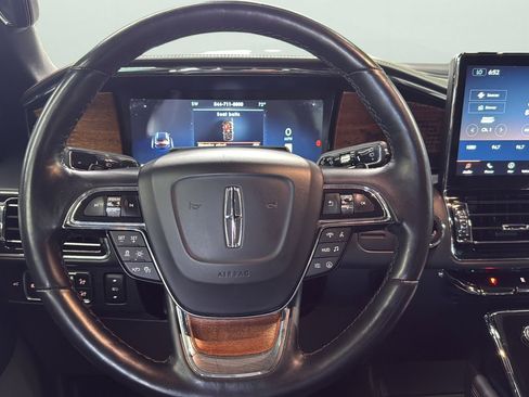 Used 2022 Lincoln Navigator Black Label AWD/4WD image 14
