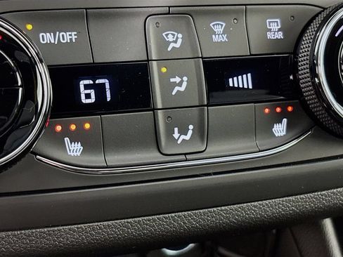 New 2026 Buick Envista Sport Touring w/ Convenience I Package FWD image 19