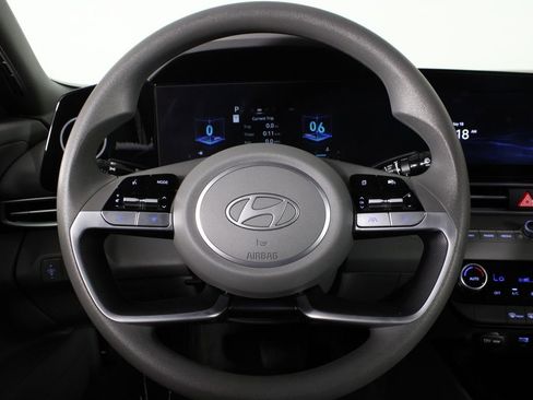 Certified 2024 Hyundai Elantra SEL FWD image 25