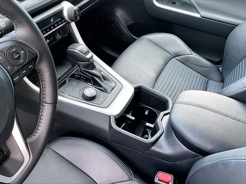Used 2023 Toyota RAV4 XSE image 5