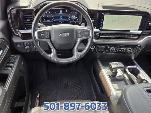 Used 2022 Chevrolet Silverado 1500 RST AWD/4WD image 11