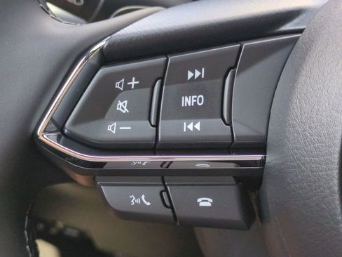 New 2025 MAZDA CX-5 Signature image 25