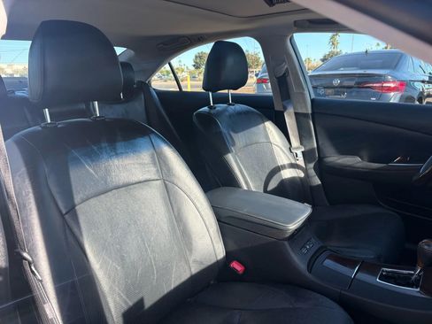 Used 2011 Lexus ES 350 image 29