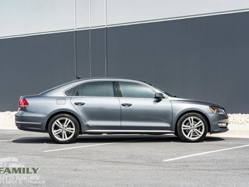 Used 2014 Volkswagen Passat TDI SEL Premium image 12
