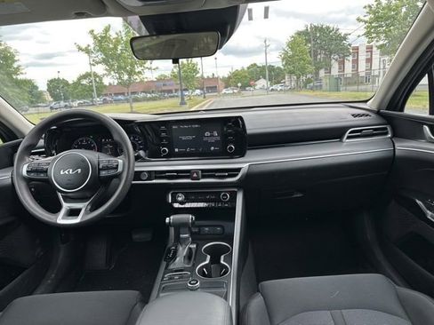 Certified 2023 Kia K5 LXS FWD image 12
