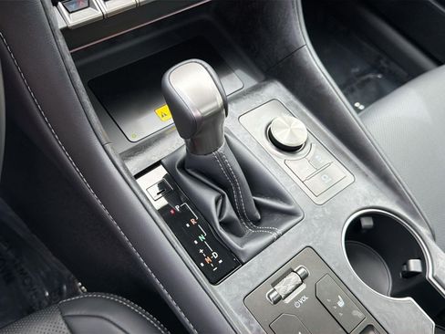 Used 2026 Lexus IS 350 F Sport w/ Accessory Package Z1 RWD image 13