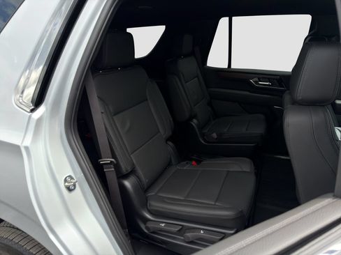 New 2026 GMC Yukon Denali w/ LPO, Floor Liner Package AWD/4WD image 28