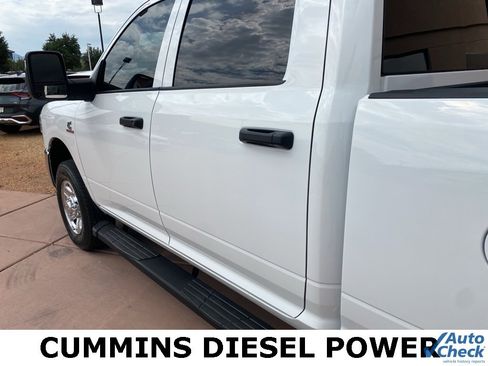 Used 2024 RAM 2500 Tradesman w/ Chrome Appearance Group image 15