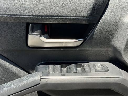 Certified 2025 Toyota Tacoma TRD Sport AWD/4WD image 23