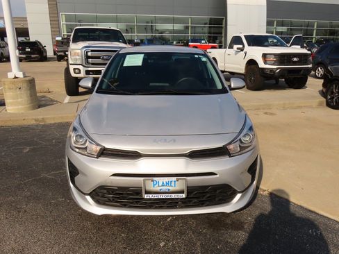 Used 2022 Kia Rio S w/ Technology Package image 3