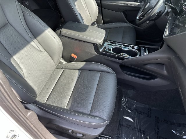 Certified 2023 Buick Envision Essence FWD image 28