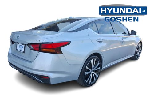 Used 2022 Nissan Altima 2.5 SR image 9