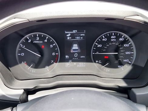 Used 2025 Subaru Crosstrek 2.0i Premium AWD/4WD image 16