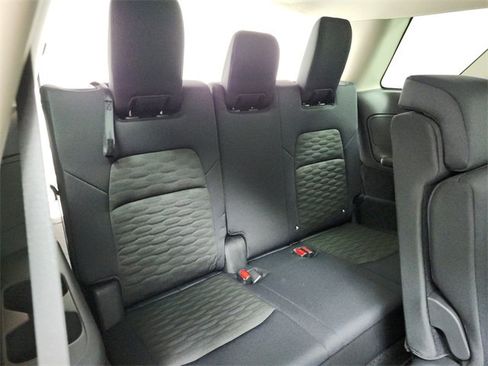 New 2026 Nissan Pathfinder SV image 42