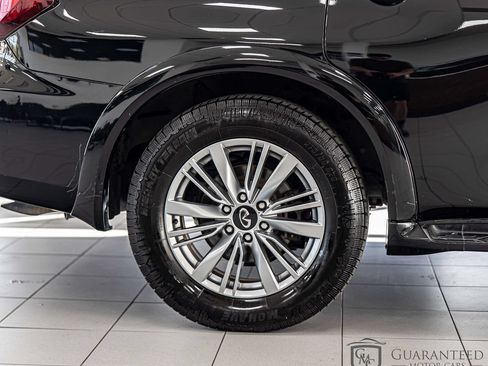 Used 2018 INFINITI QX80 2WD w/ Driver Assistance Package image 10