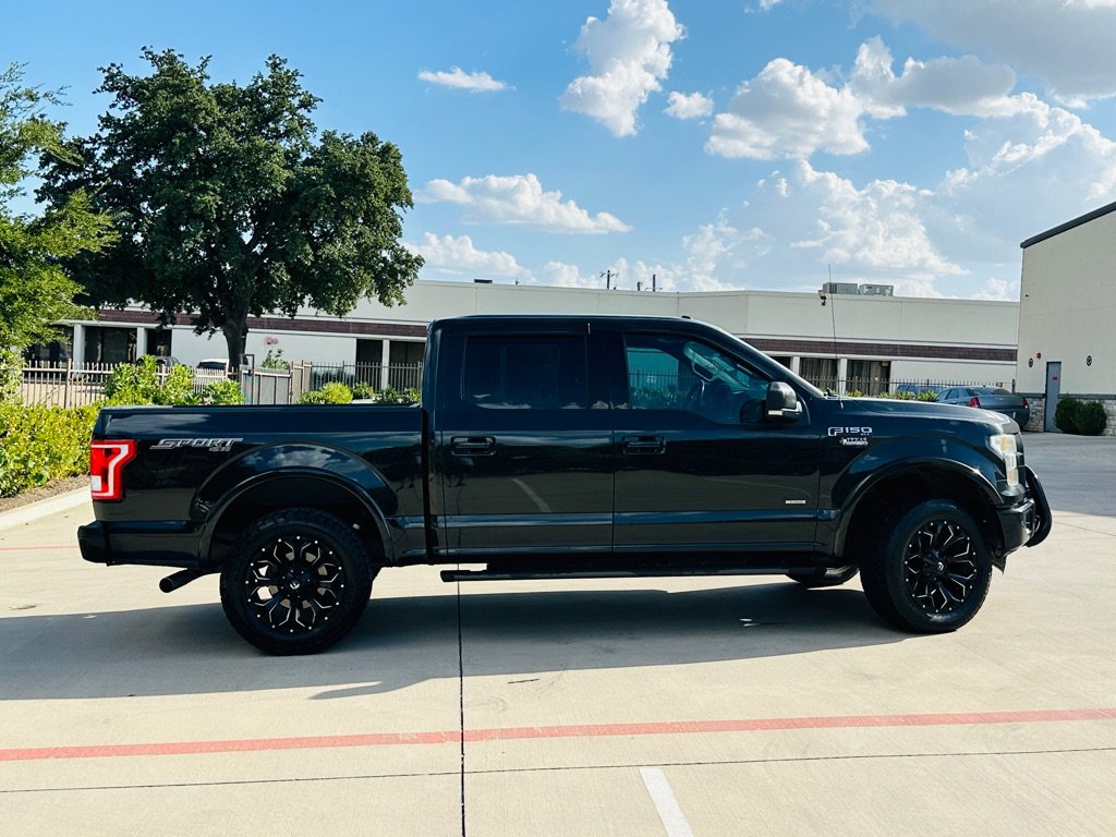 Used 2015 Ford F150 XLT w/ Equipment Group 302A Luxury AWD/4WD image 10