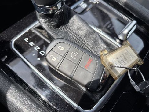 Used 2025 Jeep Compass Limited AWD/4WD image 21